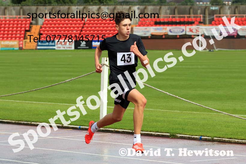 300 metres, 2023 Gateshead Tartan Games.  Photo: David T. Hewitson/Sports for All Pics